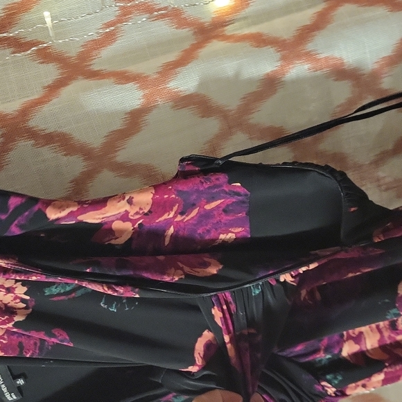 Floral Dress - Picture 4 of 6